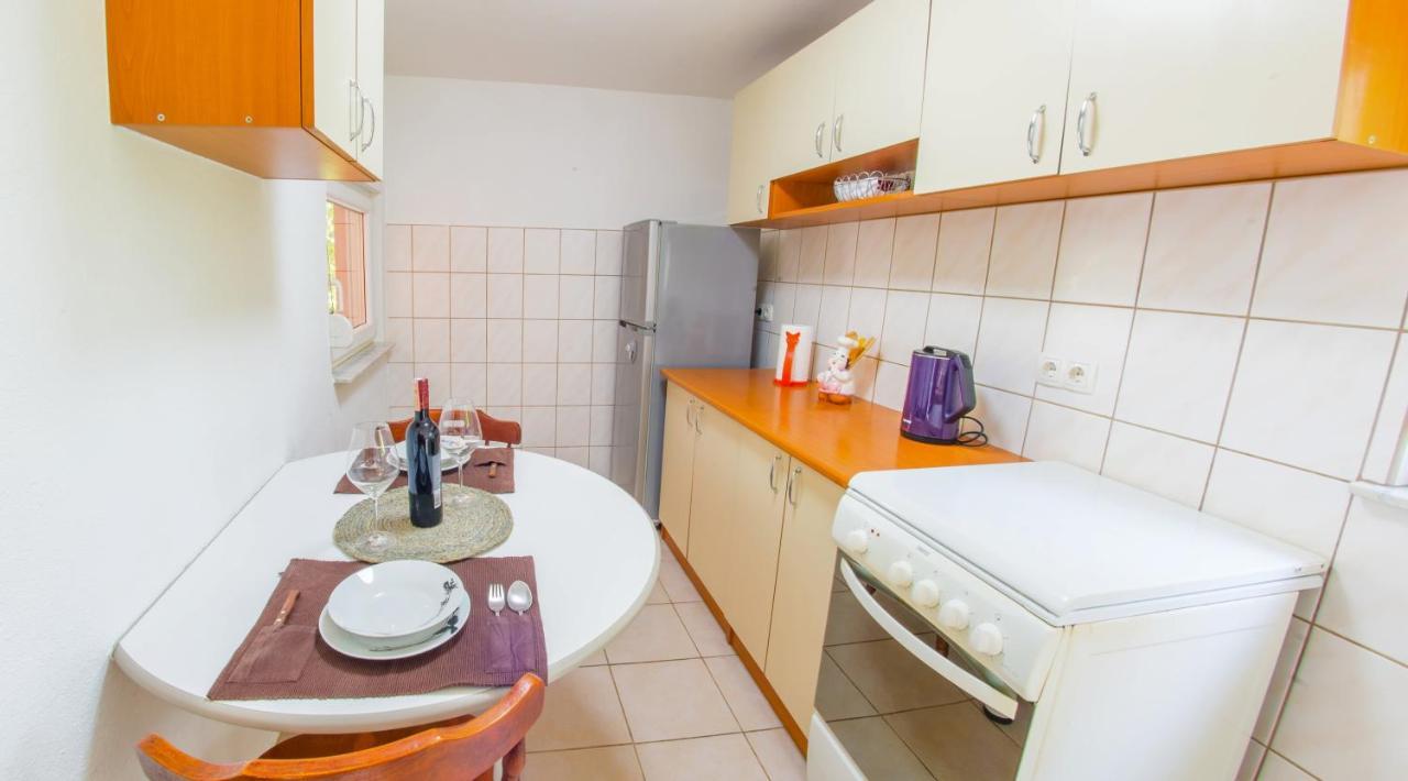 Holiday Home Narona モスタル エクステリア 写真